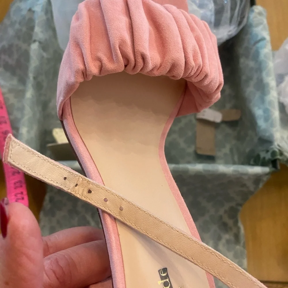Kate Spade Pink Suede Mona Block Heel New in Box size 9